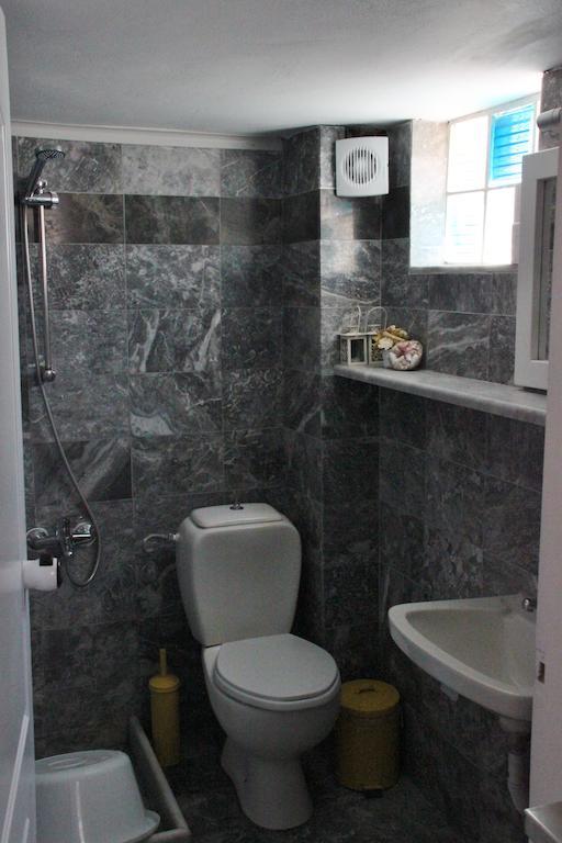 Aparthotel Santa Irene 2*