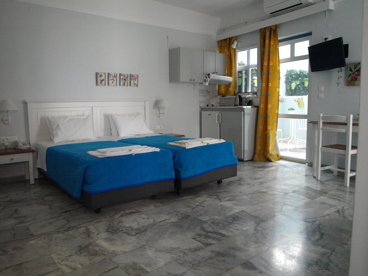Santa Irene Aparthotel 2*